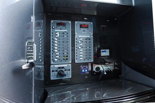 Marine Technology MTI V-Bottom V-50'