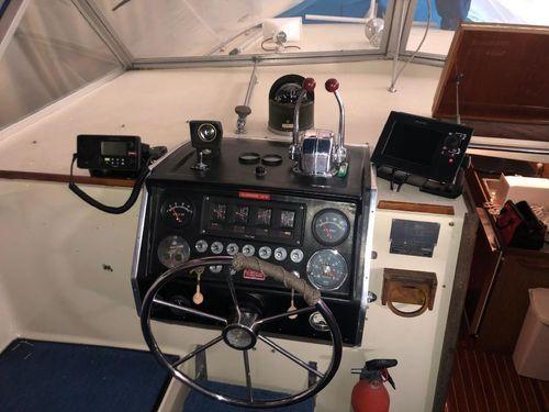 Chris-Craft Catalina 35'