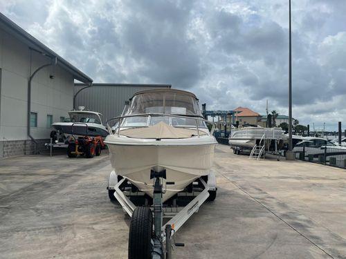 Scout Boat Dorado 21'