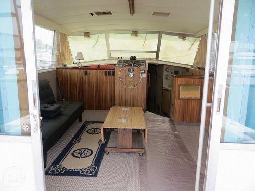 Bertram Convertible 46'