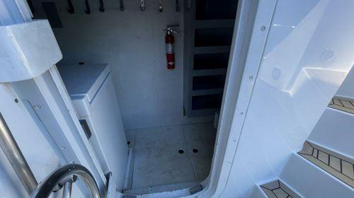 Hatteras Motoryacht Eleven 74'