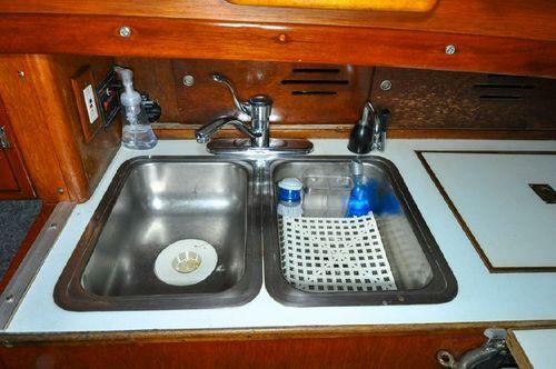 Hinckley Bermuda 40'