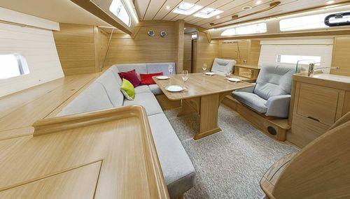 Hallberg-Rassy C 40