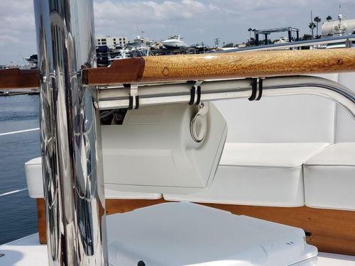 Chris-Craft Constellation Adagio 57'