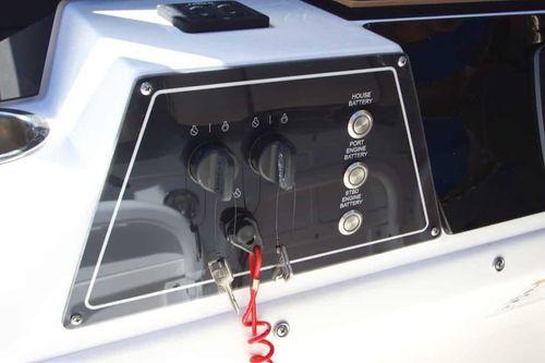 Sea Fox Boats COMMANDER 32'8