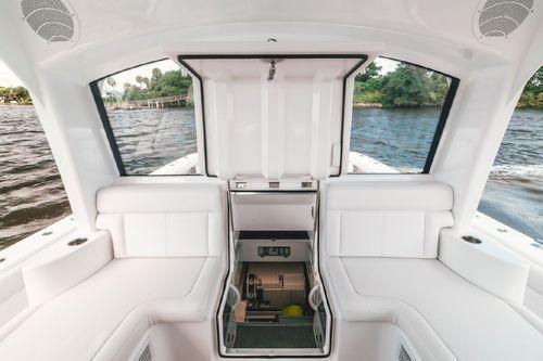 HCB Estrella 65'