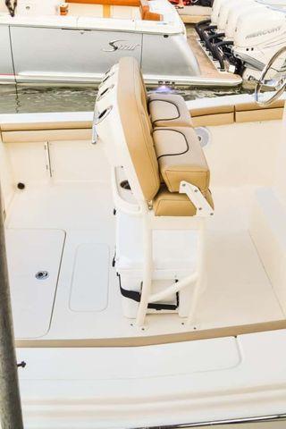 Scout Boat 215 XSF 21'