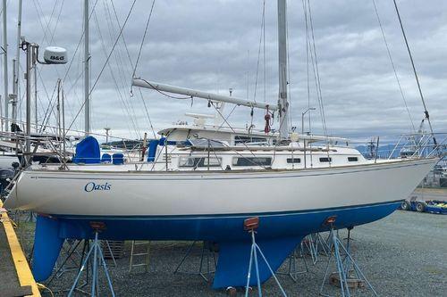 Oasis, Sabre Sailboats MK-1 34'