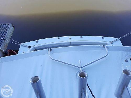 Bertram motor yacht 42'