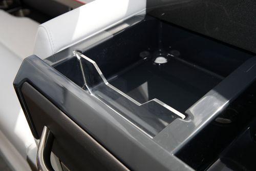Formula Boats 330 Crossover Bowrider