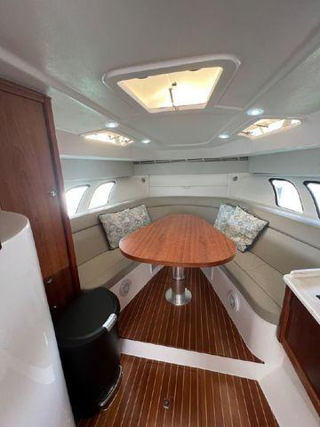 Intrepid 475 Sport Yacht 47'