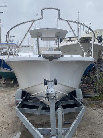 Chris-Craft Scorpion 213vf 21'
