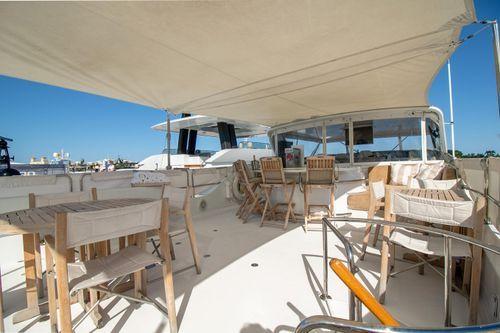 Hatteras 100 Motor Yacht Avanti 100'