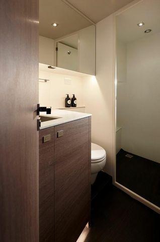 Vanquish Yachts VQ 58'