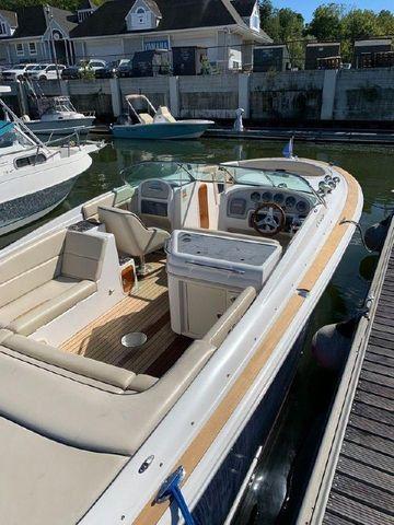 Chris-Craft Launch 28'