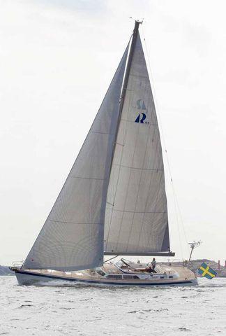 Hallberg-Rassy 64'