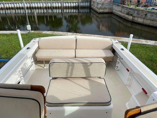 Hunt Yachts Sass-Sea, Surfhunter 25'