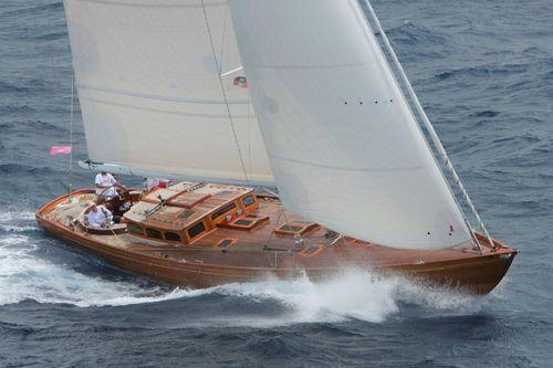 Spirit Yachts DH 60'