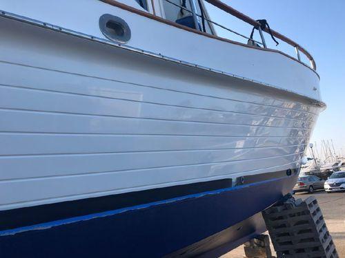 Grand Banks Europa 42'