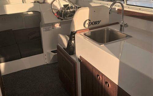 C-Dory Boats Tomcat Catamaran 25'