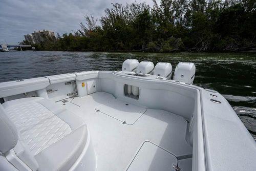 Yellowfin 39'