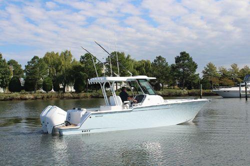 Bertram CC 28'