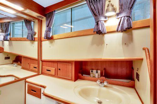 Harrmony, Grand Banks Classic 49'
