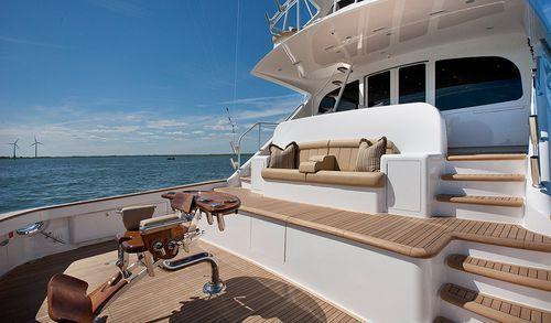Viking Yachts Enclosed Bridge 92'