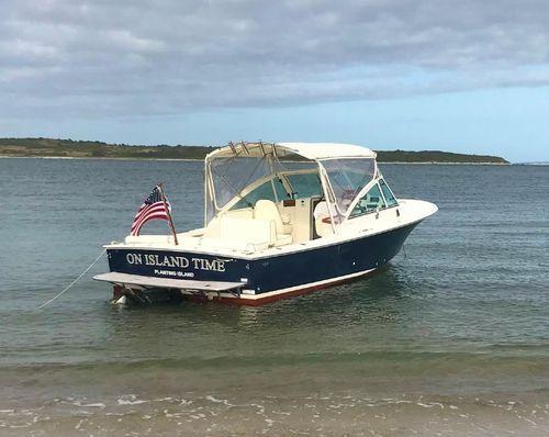 Hunt Yachts On Island Time, Harrier 25'