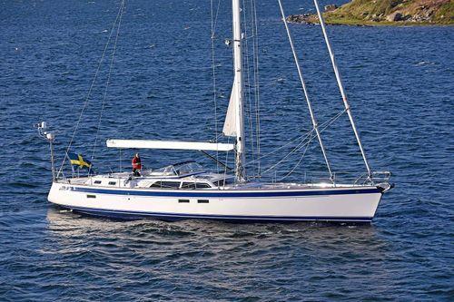 Hallberg-Rassy 64'