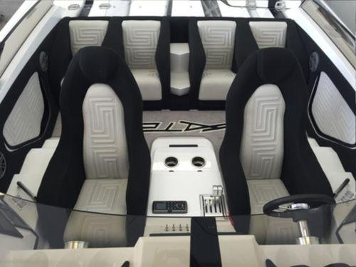 Skater Powerboats 50