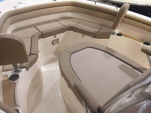Scout Boat 215 XSF 21'