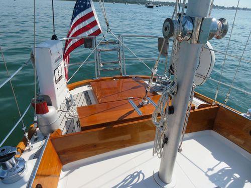 Secret Story, Hinckley Bermuda MK III Yawl 40'