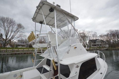 Miss Tonia, Bertram Flybridge Cruiser 31'
