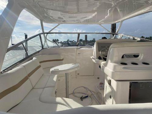 Intrepid 475 Sport Yacht 47'