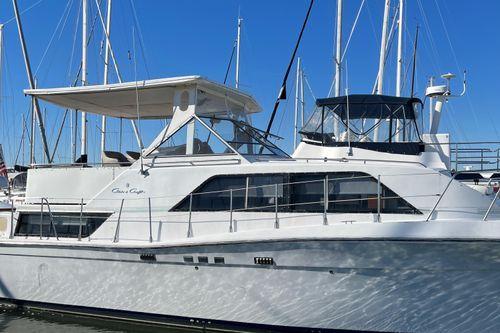 Chris-Craft Aft Cabin 38'