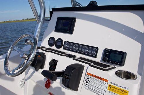 Sea Fox Boats COMMANDER 22'8