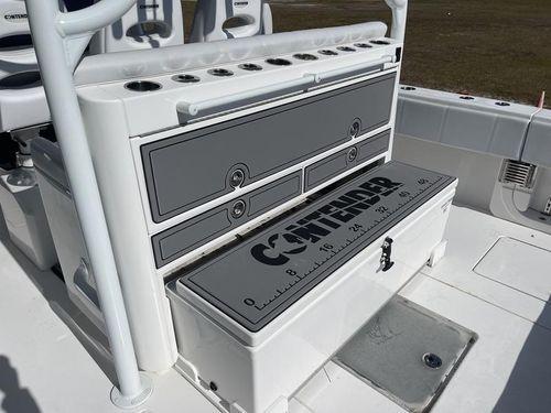 Contender ST 44'