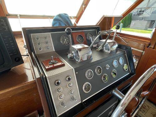 Chris-Craft Connie 57'