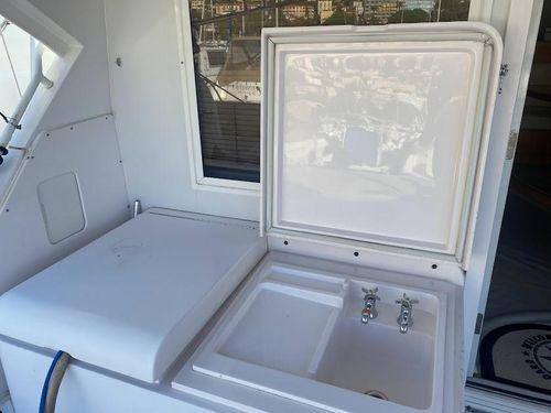 Bertram Convertible 46'