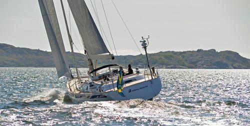 Hallberg-Rassy 64'