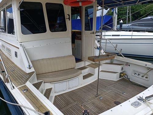 Grand Banks Eastbay FB 43'