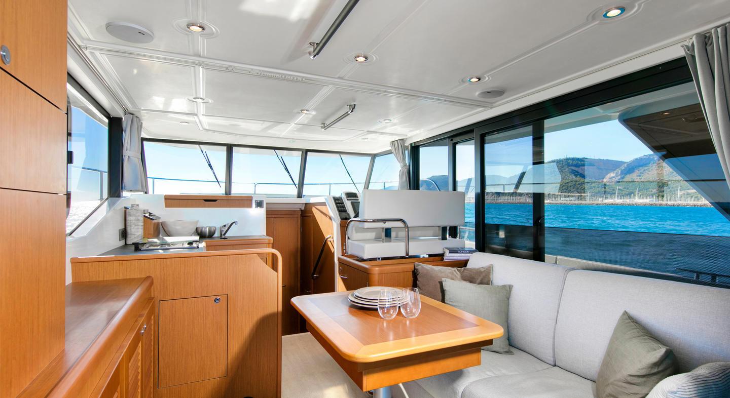 Beneteau Swift Trawler 35'