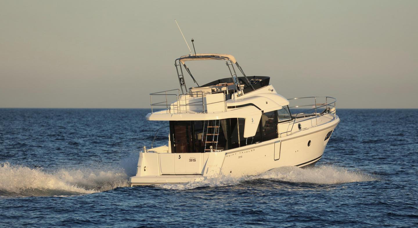 Beneteau Swift Trawler 35'